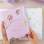 Daily Planner Azure Letter I - daily pocket bee flower bolso de papel