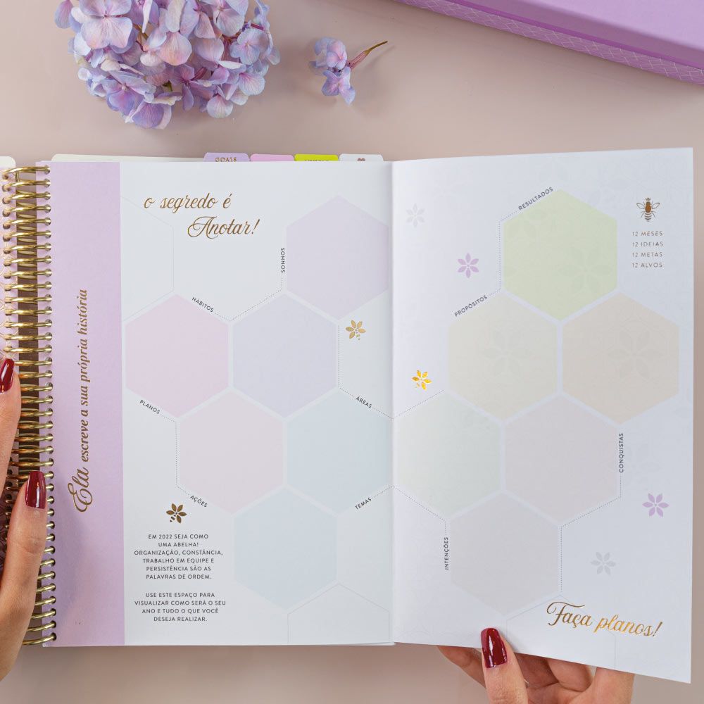 Daily Planner Nature Letter - página moodboard aberta